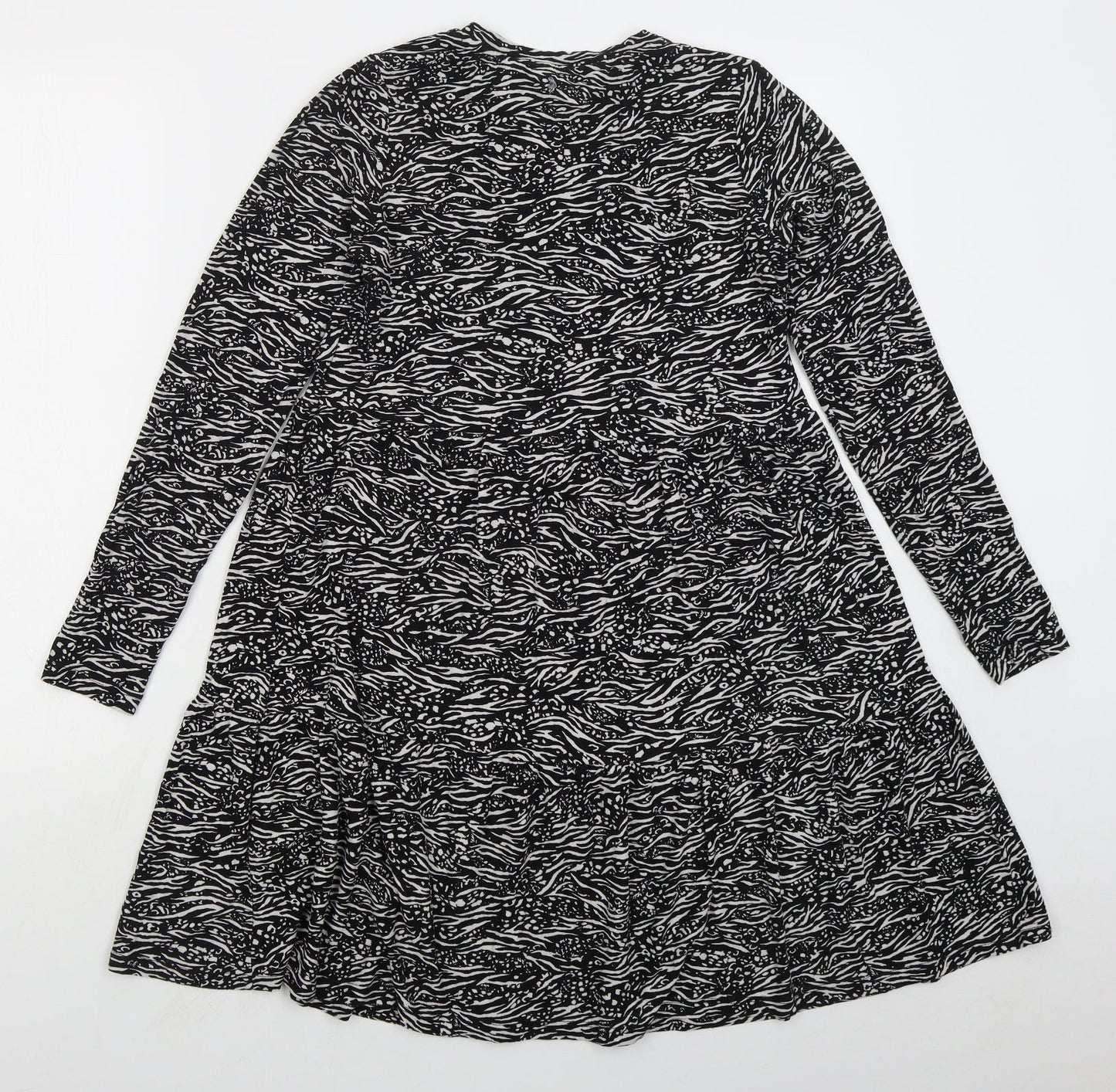 F&F Womens Black Animal Print Viscose A-Line  Size 10  Crew Neck Pullover