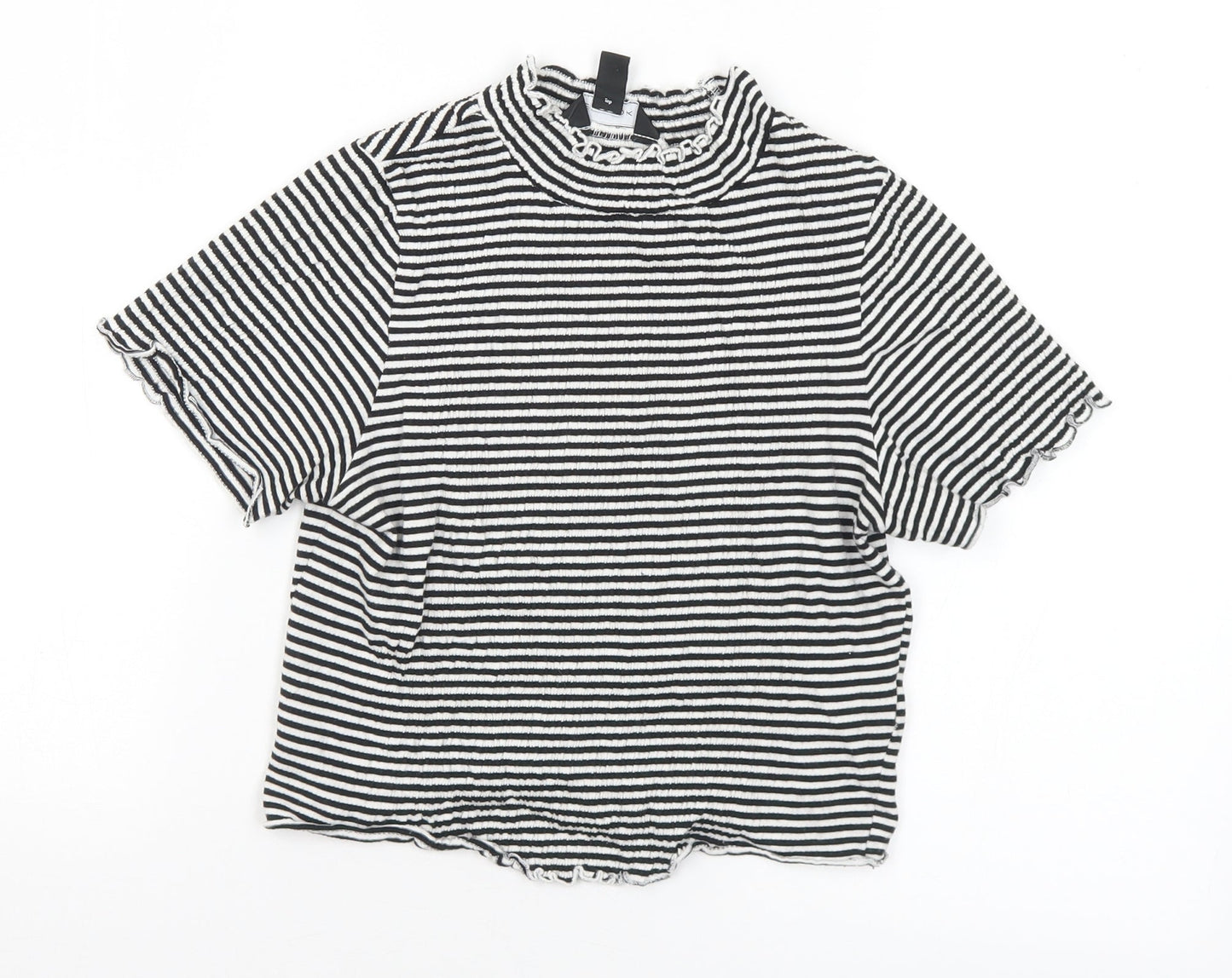 Womens UK Size 8 New Look Black Cropped T-Shirt