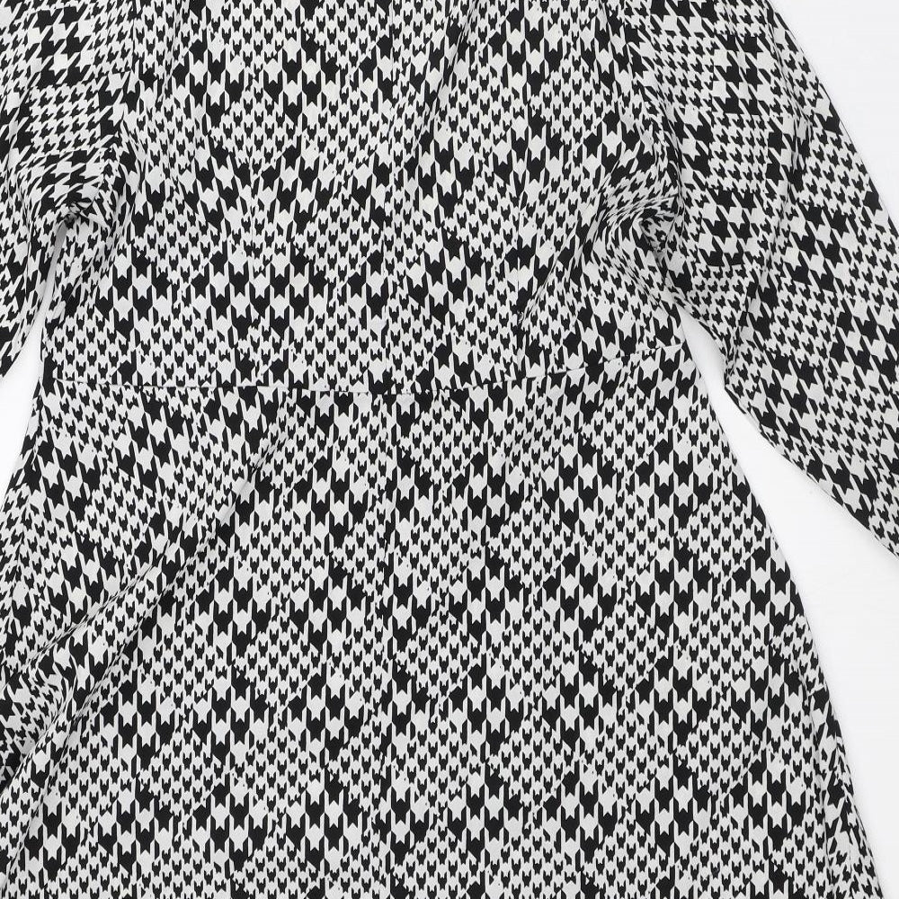 New Look Womens White Geometric Polyester A-Line  Size 12  Round Neck