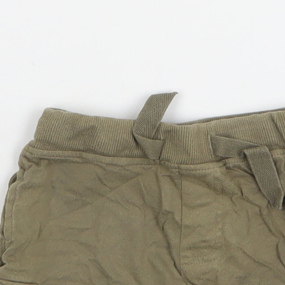 Urban Rascals Boys Green  Cotton Sweat Shorts Size 2 Years  Regular