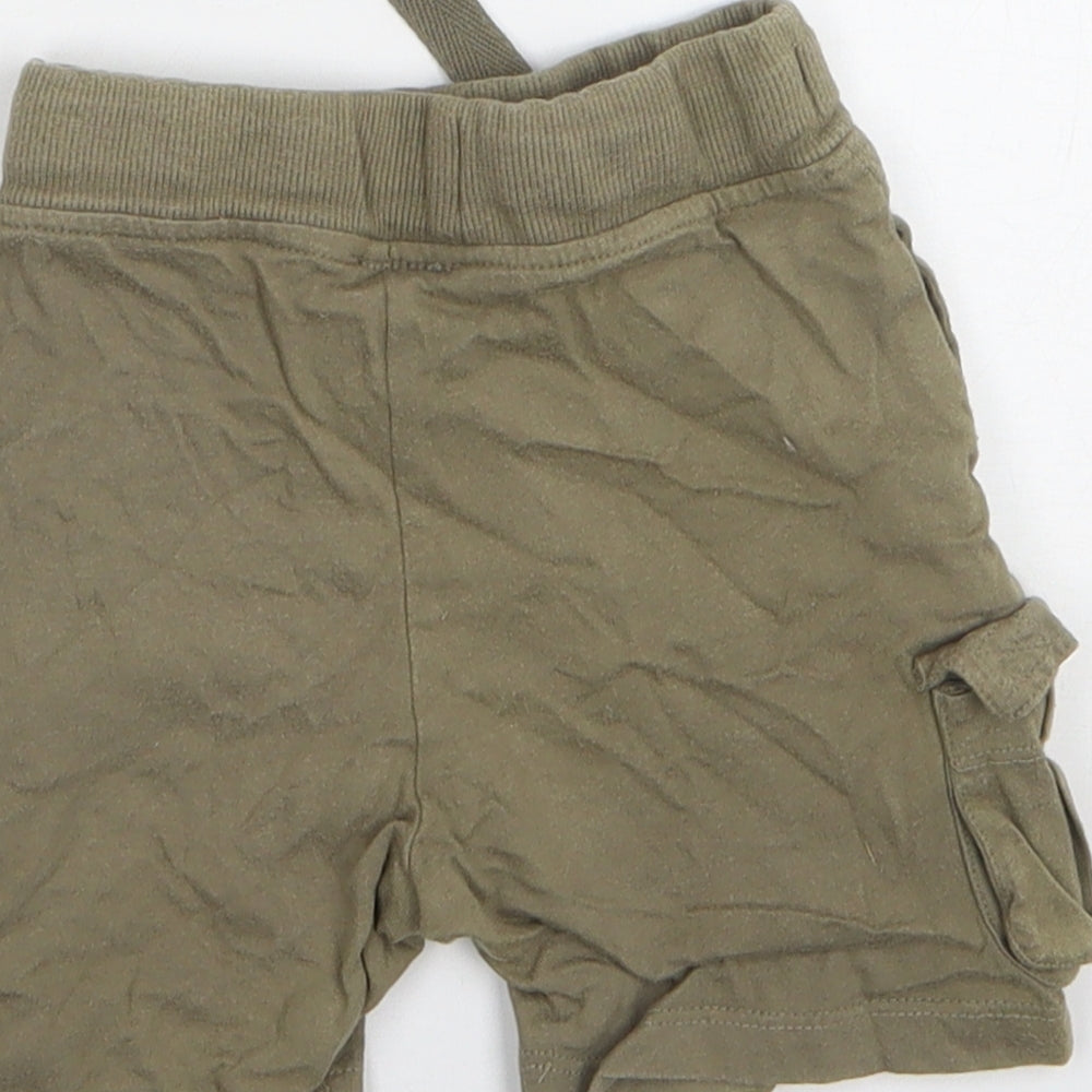 Urban Rascals Boys Green  Cotton Sweat Shorts Size 2 Years  Regular