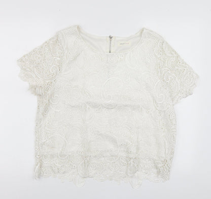 Womens UK Size 16 Urban Bliss White Basic Blouse