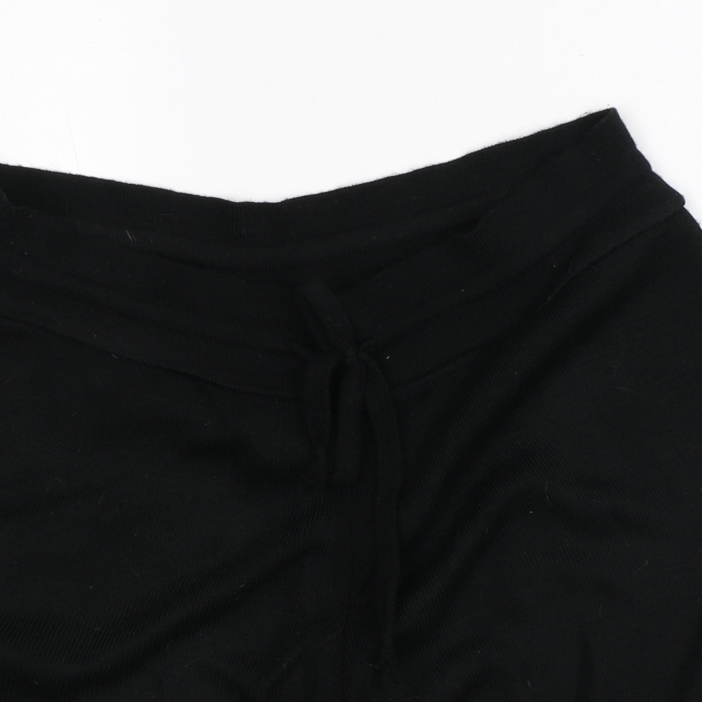 Boohoo Womens Black  Acrylic Bermuda Shorts Size M L7 in Regular  - Knitted