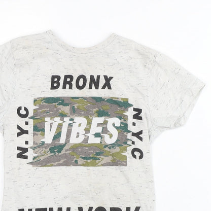 Primark Boys Grey Geometric Cotton Basic T-Shirt Size 6-7 Years Crew Neck - Bronx Vibes