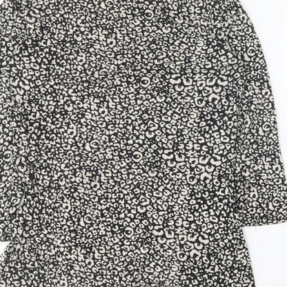 TU Womens Black Geometric Viscose Basic T-Shirt Size 12 Round Neck