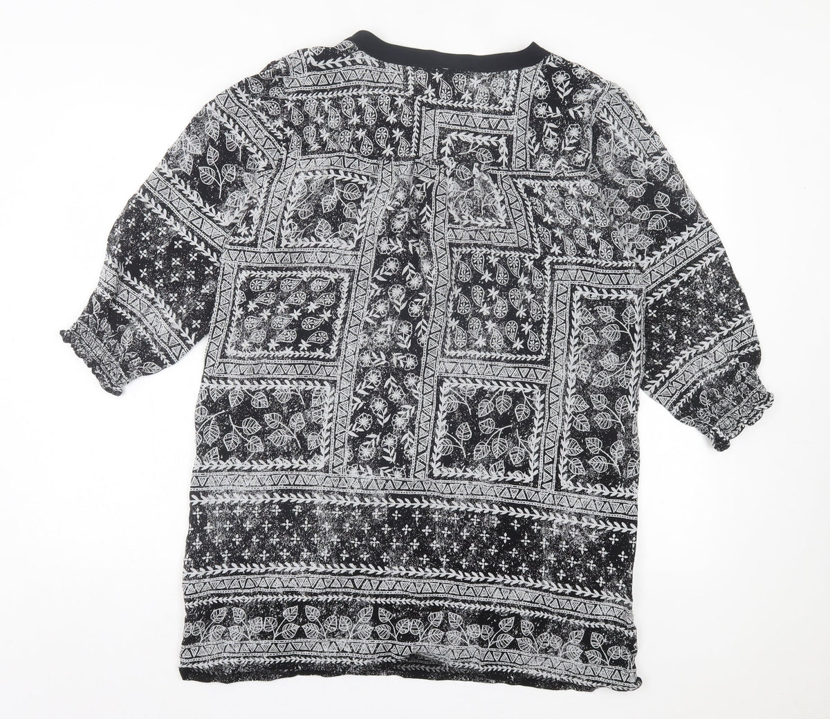Yest Womens Black Geometric Polyester A-Line Size 10 V-Neck Pullover