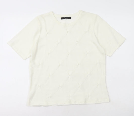Womens UK Size S Bm Collection Ivory Basic T-Shirt