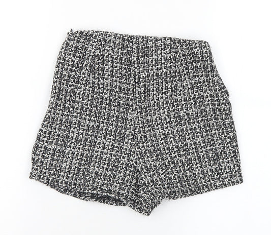 Pull&Bear Womens Black Geometric Cotton Hot Pants Shorts Size XS L3 in Regular