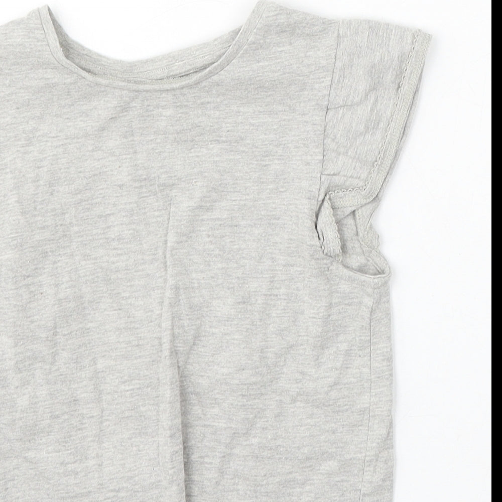 M Girls Grey Cotton Basic T-Shirt Size 8 Years Round Neck