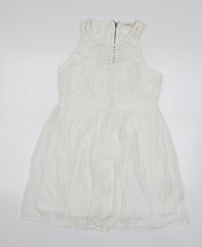 Rebellion Womens White Polyester A-Line Size M Round Neck Zip
