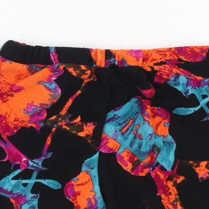 Quiz Womens Black Floral Polyester Chino Shorts Size 6 L12 in Regular