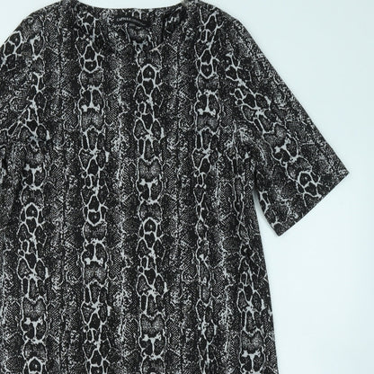 Capsule Womens Black Geometric Polyester T-Shirt Dress Size 14 Round Neck