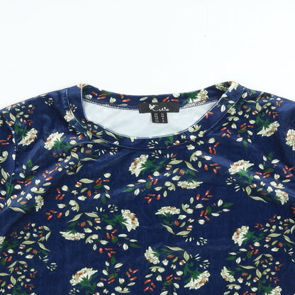 Womens UK Size 12 Cutie Blue Basic T-Shirt
