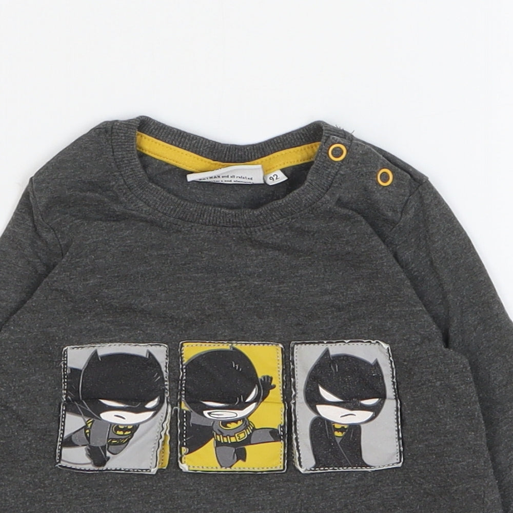 Batman Boys Grey Cotton Basic T-Shirt Size 24 Months Round Neck Snap