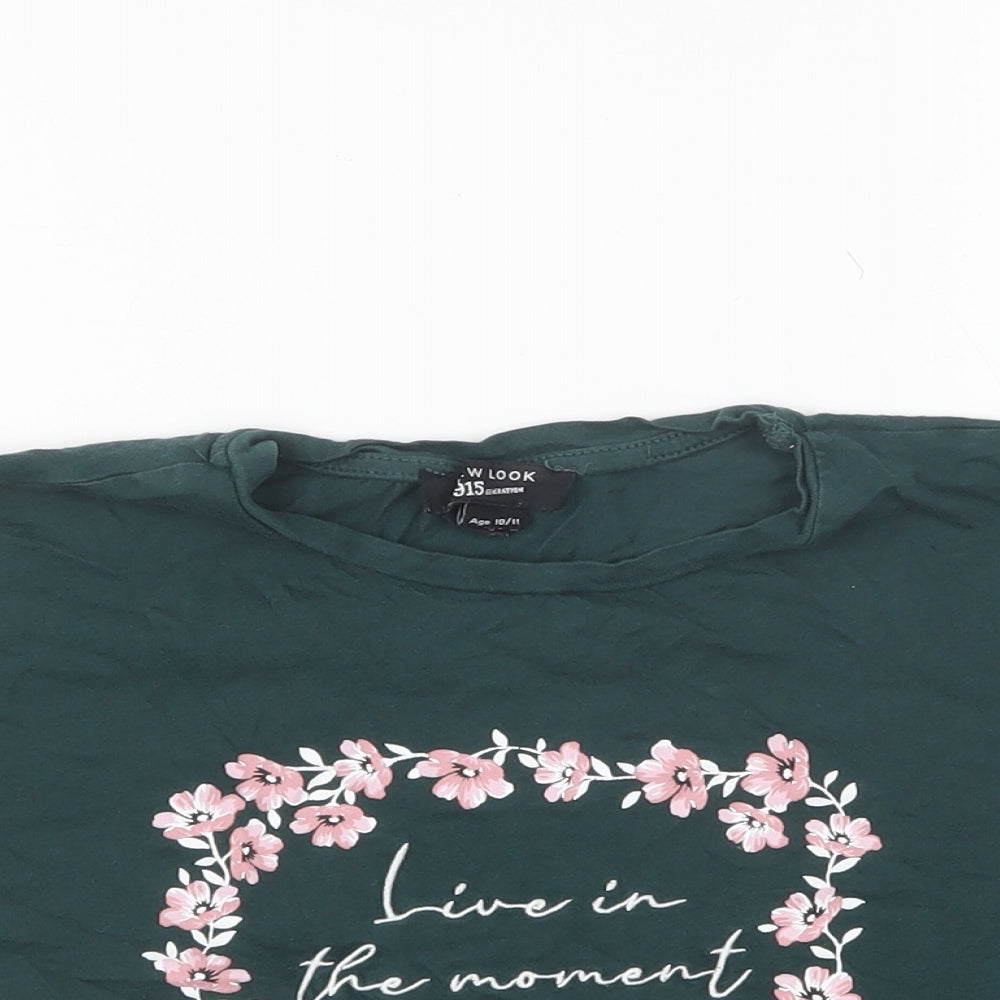 New Look Girls Green Cotton Cropped T-Shirt Size 10-11 Years Round Neck Pullover - Live In The Moment