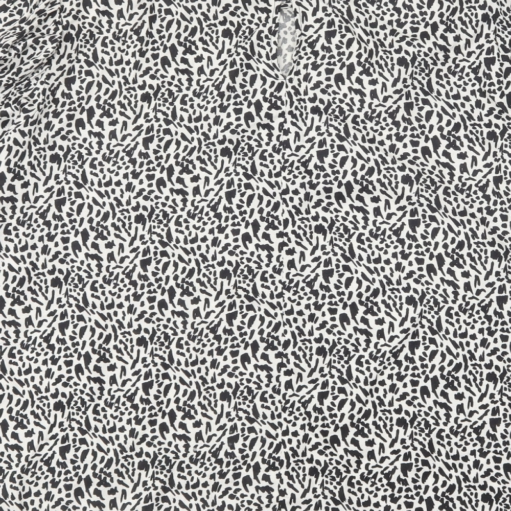 Primark Womens Black Geometric Viscose Basic Blouse Size 18 High Neck