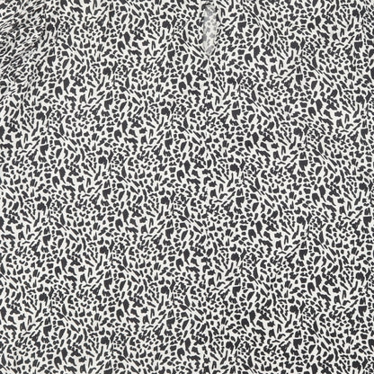 Primark Womens Black Geometric Viscose Basic Blouse Size 18 High Neck