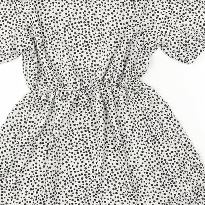 I SAW IT FIRST Womens White Polka Dot Polyester Skater Dress Size 8 Round Neck Button