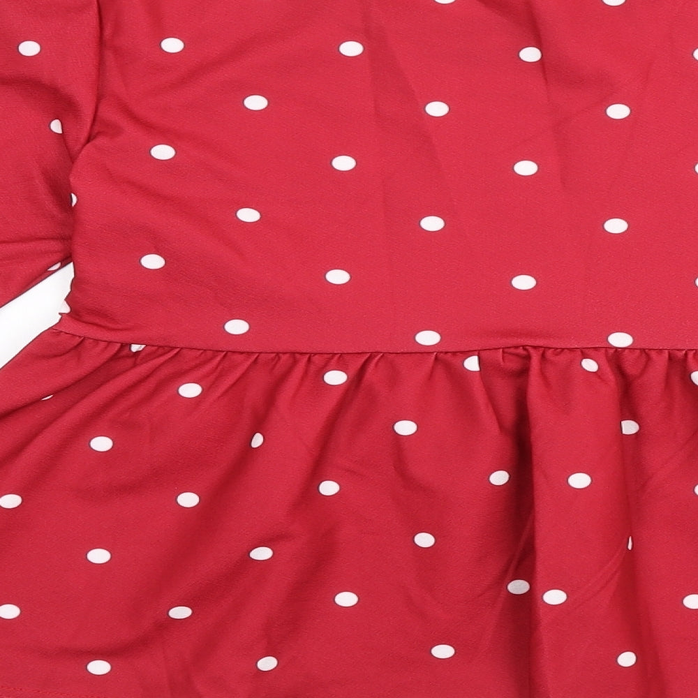 SheIn Womens Red Polka Dot Polyester Basic T-Shirt Size M Scoop Neck