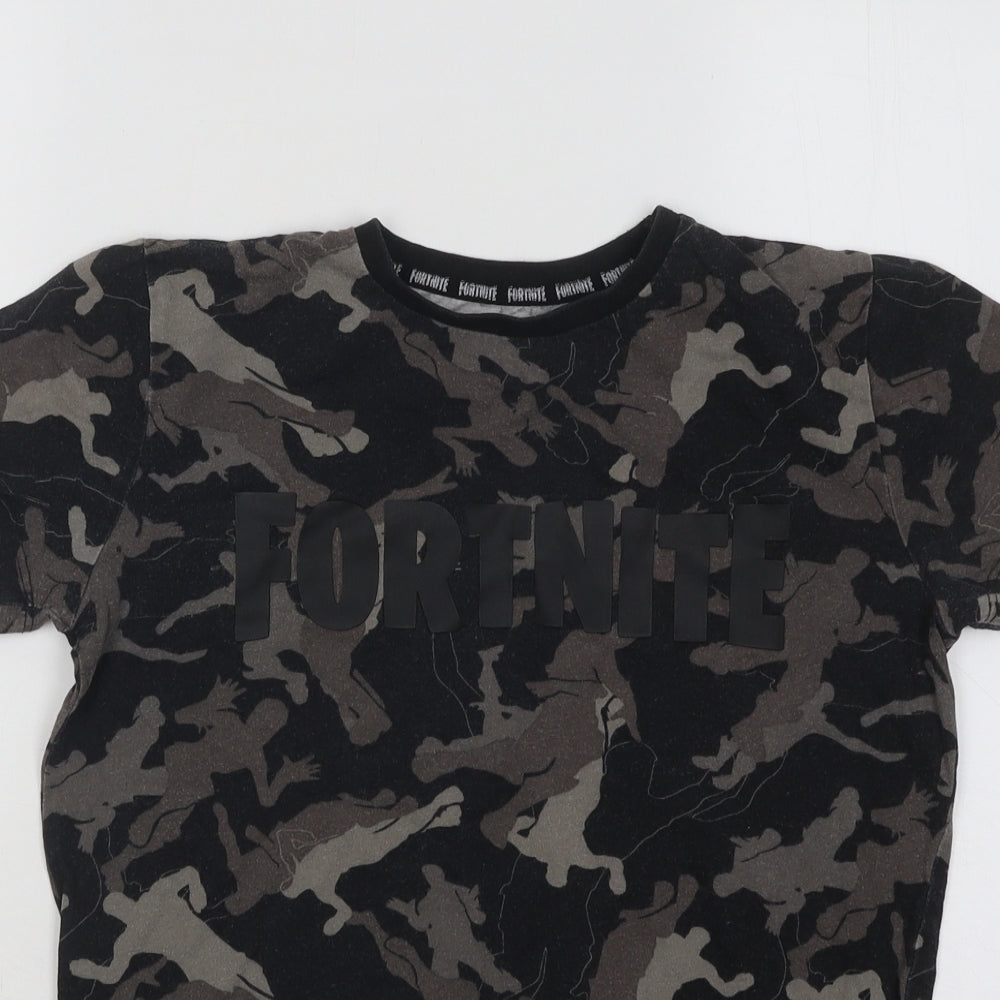 Primark Boys Black Camouflage Cotton Basic T-Shirt Size M Round Neck Pullover - Fortnite