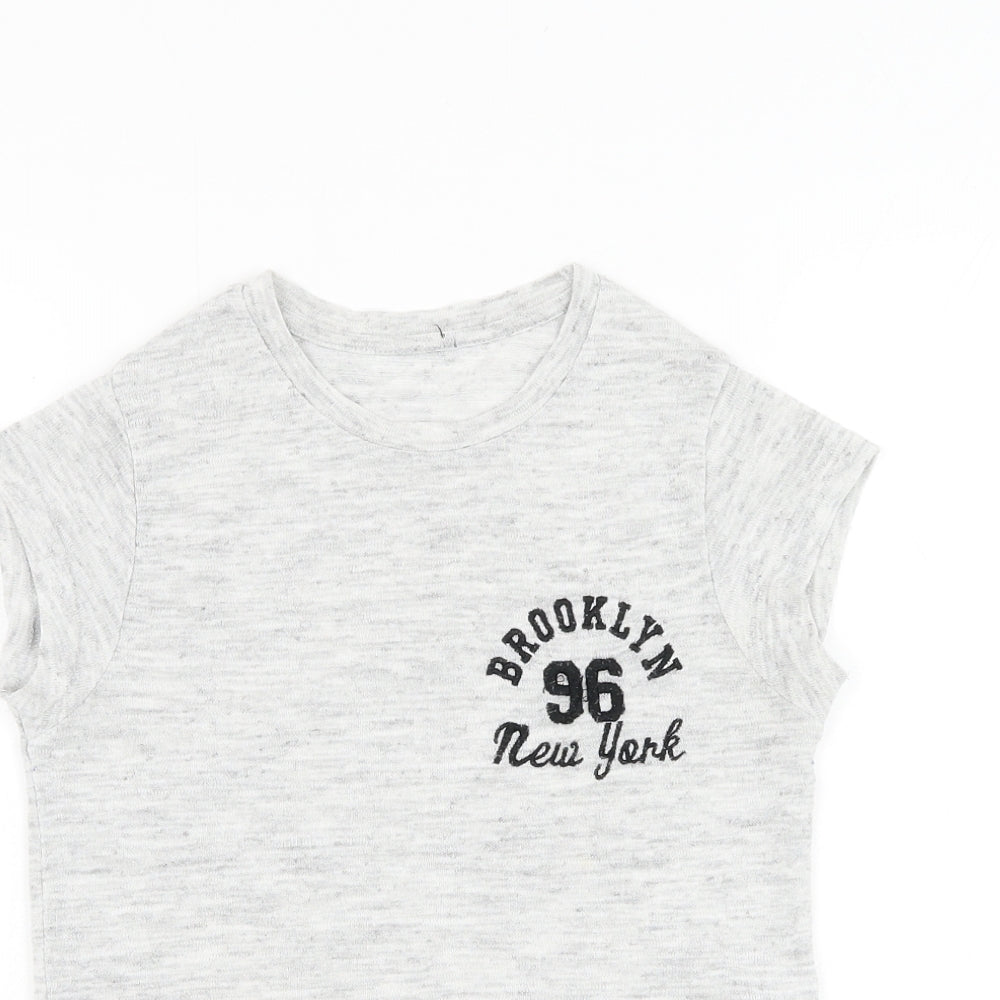 New Look Girls Grey Viscose Basic T-Shirt Size 10-11 Years Round Neck Pullover - Brooklyn New York