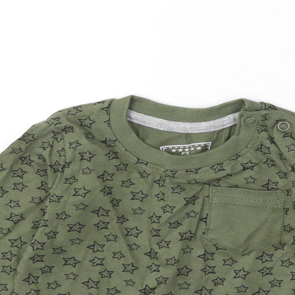 Earlydays Boys Green Geometric Cotton Basic T-Shirt Size 6-9 Months Round Neck - Stars