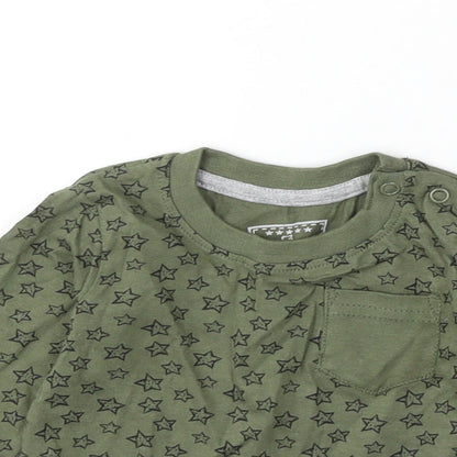 Earlydays Boys Green Geometric Cotton Basic T-Shirt Size 6-9 Months Round Neck - Stars