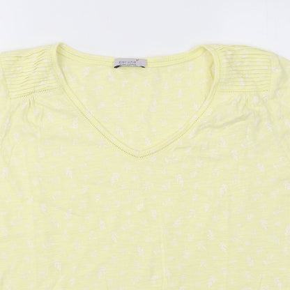 Per Una Womens Yellow Floral Cotton Basic T-Shirt Size XL V-Neck