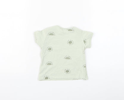 Primark Boys Green Geometric Cotton Basic T-Shirt Size 6-9 Months Round Neck Button - Sun