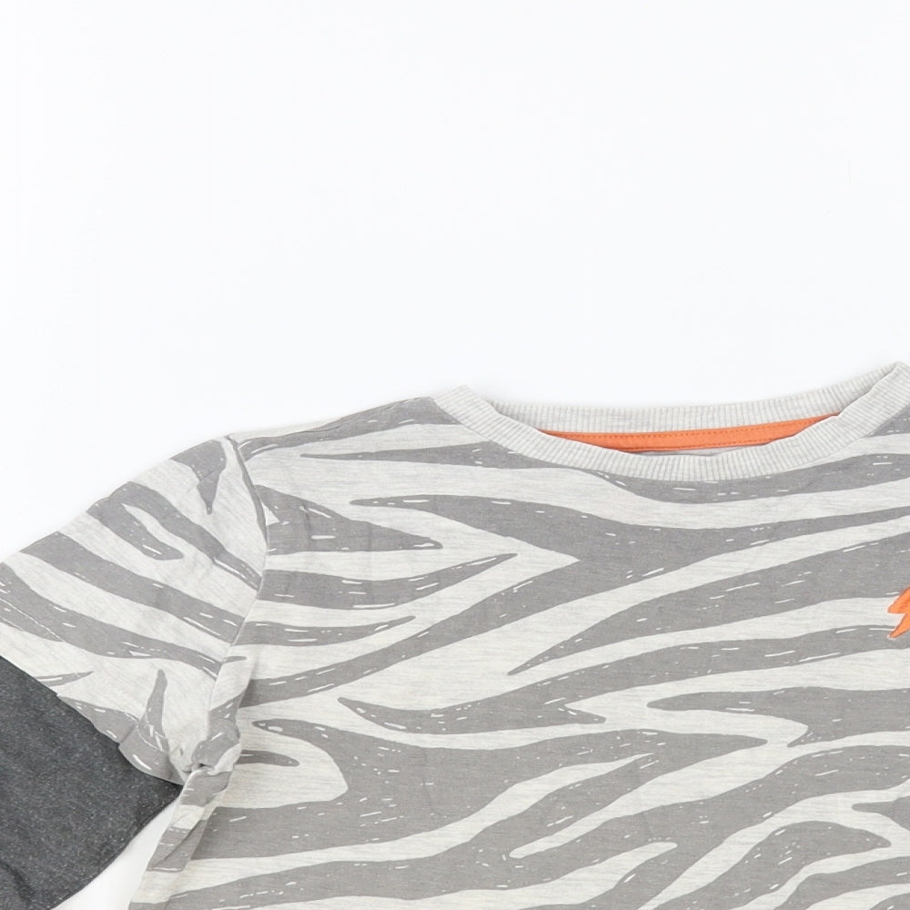 F&F Boys Grey Animal Print Cotton Pullover T-Shirt Size 5-6 Years Crew Neck Pullover - Zebra Print