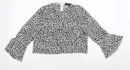 Womens UK Size 10 PRETTYLITTLETHING White Cropped T-Shirt