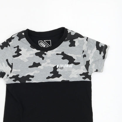Matalan Boys Black Camouflage Cotton Basic T-Shirt Size 6 Years Round Neck Pullover - World Wide
