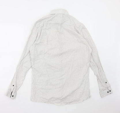 Mens UK Size 15.5 Cedar Wood State White  Button-Up Long Sleeve Casual Shirt