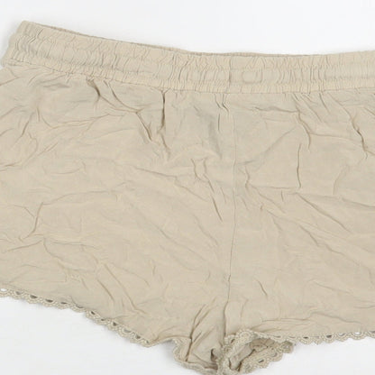 Atmosphere Womens Beige Viscose Hot Pants Shorts Size 8 L3 in Regular Pull On