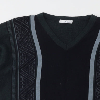 Essentials Mens Green V-Neck Geometric Acrylic Pullover Jumper Size L