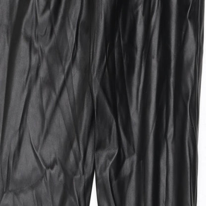 Womens UK Size 6 PRETTYLITTLETHING Regular Fit  Black Trousers