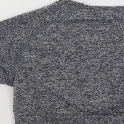 Boohoo Womens Grey Polyester Basic T-Shirt Size L Round Neck Pullover