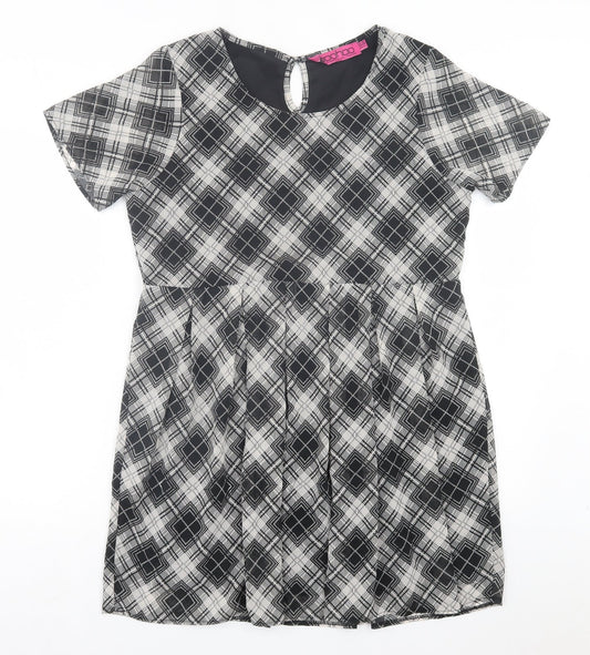 Boohoo Womens Grey Plaid Polyester A-Line Size 12 Crew Neck Button