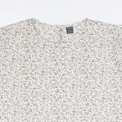 SheIn Womens White Floral Polyester Basic T-Shirt Size M Round Neck