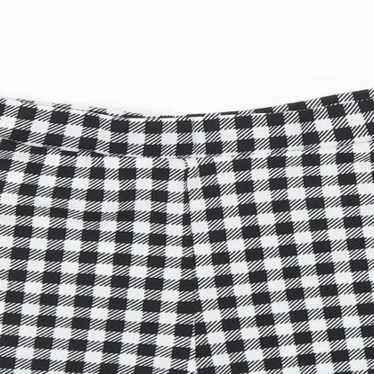 SheIn Womens Black Geometric Polyester Hot Pants Shorts Size S L5 in Regular Pull On