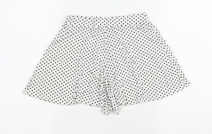 Boohoo Womens White Polka Dot Viscose Culotte Shorts Size 6 L3 in Regular Drawstring