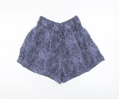 Marks and Spencer Womens Blue Animal Print Polyester Sweat Shorts Size 6 L3 in Regular Zip