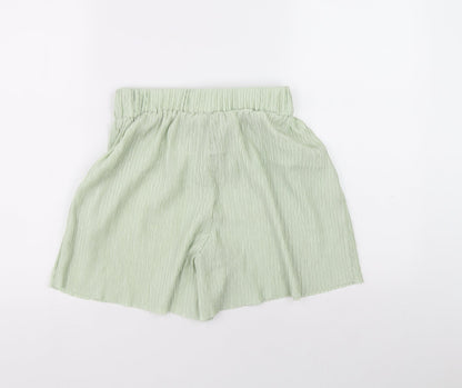 SHIEN Womens Green 100% Polyester Wrap Shorts Size 6 L5 in Relaxed Pull On