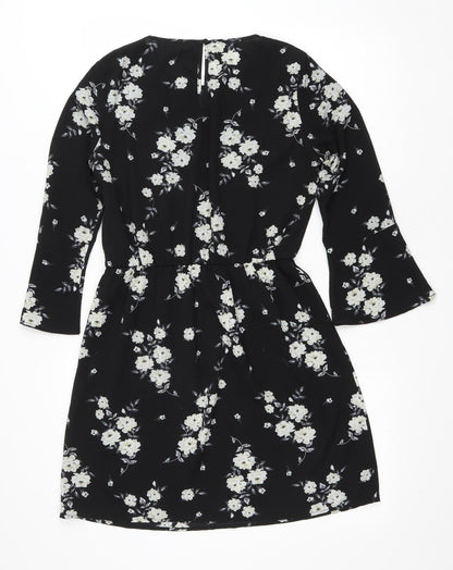 H&M Womens Black Floral Polyester Fit & Flare Size 6 Scoop Neck Button