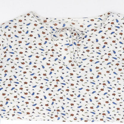Dazie Womens White Floral Polyester Cropped Blouse Size 12 Round Neck - Bell Sleeve