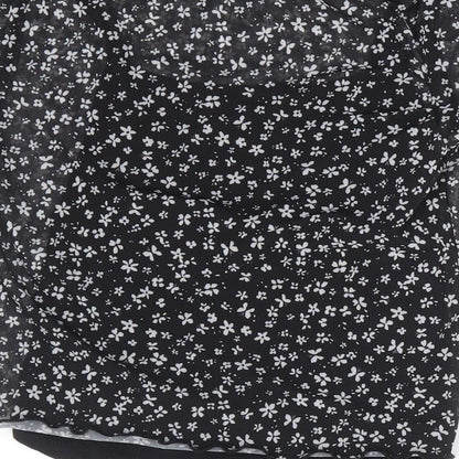 New Look Girls Black Floral Polyester Cropped T-Shirt Size 12-13 Years Round Neck Pullover