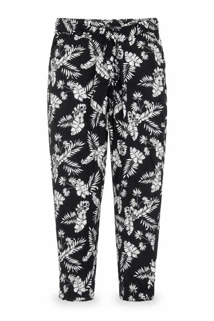 Womens UK Size 8 Avenue Regular Fit  Black Trousers