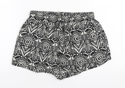 New Look Girls Black Geometric Polyester Sweat Shorts Size S L3 in Regular Drawstring