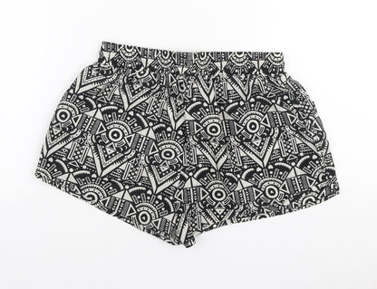 New Look Girls Black Geometric Polyester Sweat Shorts Size S L3 in Regular Drawstring