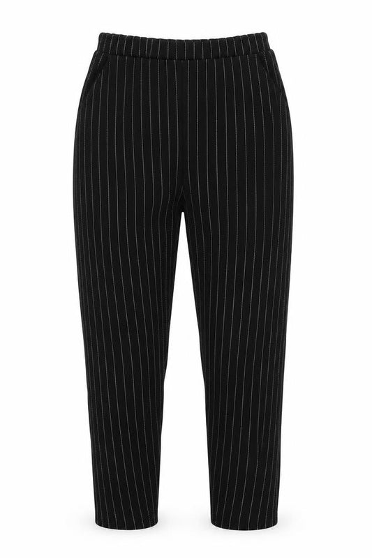 Womens UK Size 8 I SAW IT FIRST Regular Fit Carrot Black Trousers